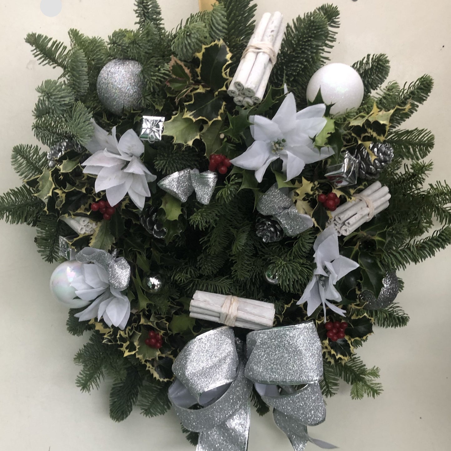 Traditional Door Wreath Deluxe