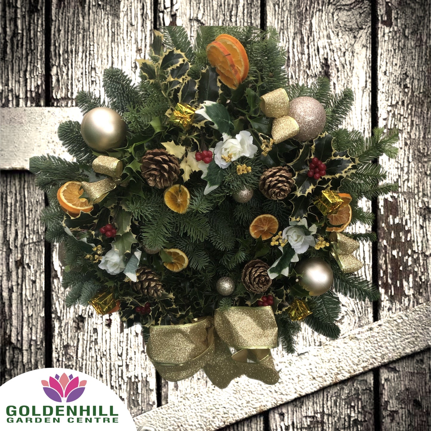 Traditional Door Wreath Deluxe