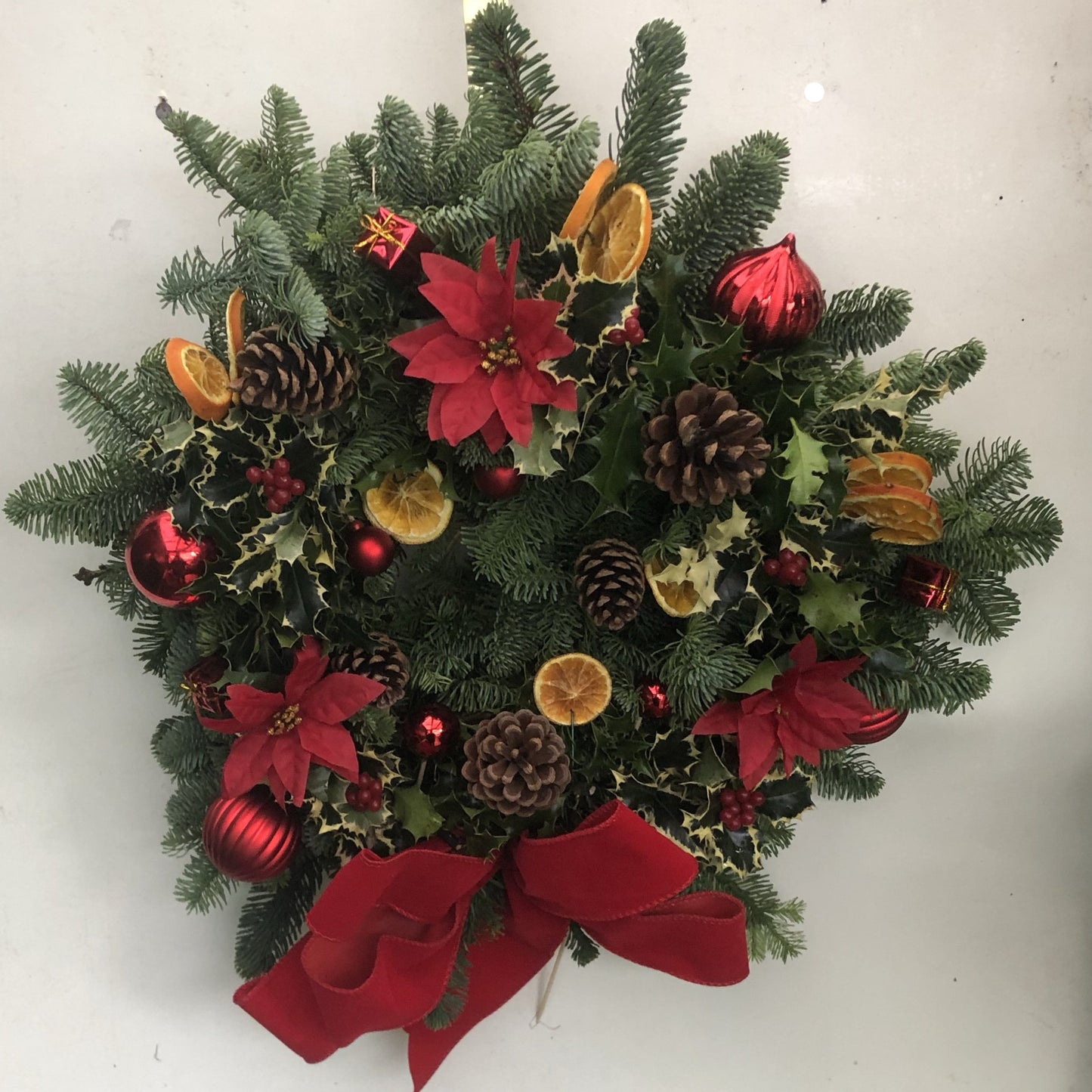 Traditional Door Wreath Deluxe